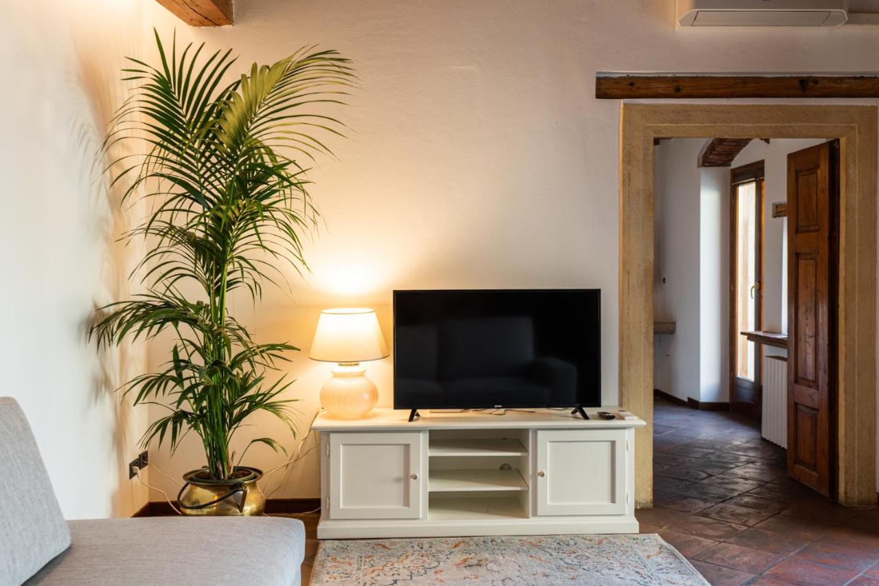Domus Verona - Residenza Merici Extérieur photo