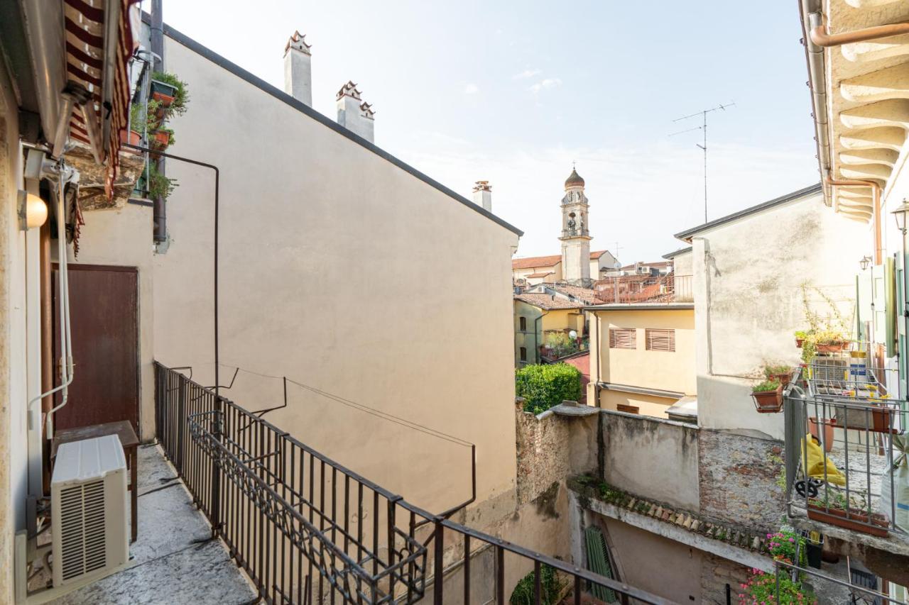 Domus Verona - Residenza Merici Extérieur photo